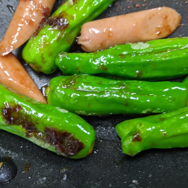 ししとうとギョニソの炒め物